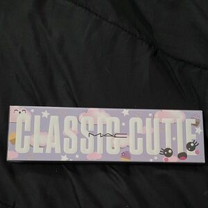MAC Cosmetics Classic Cutie Eyeshadow Palette